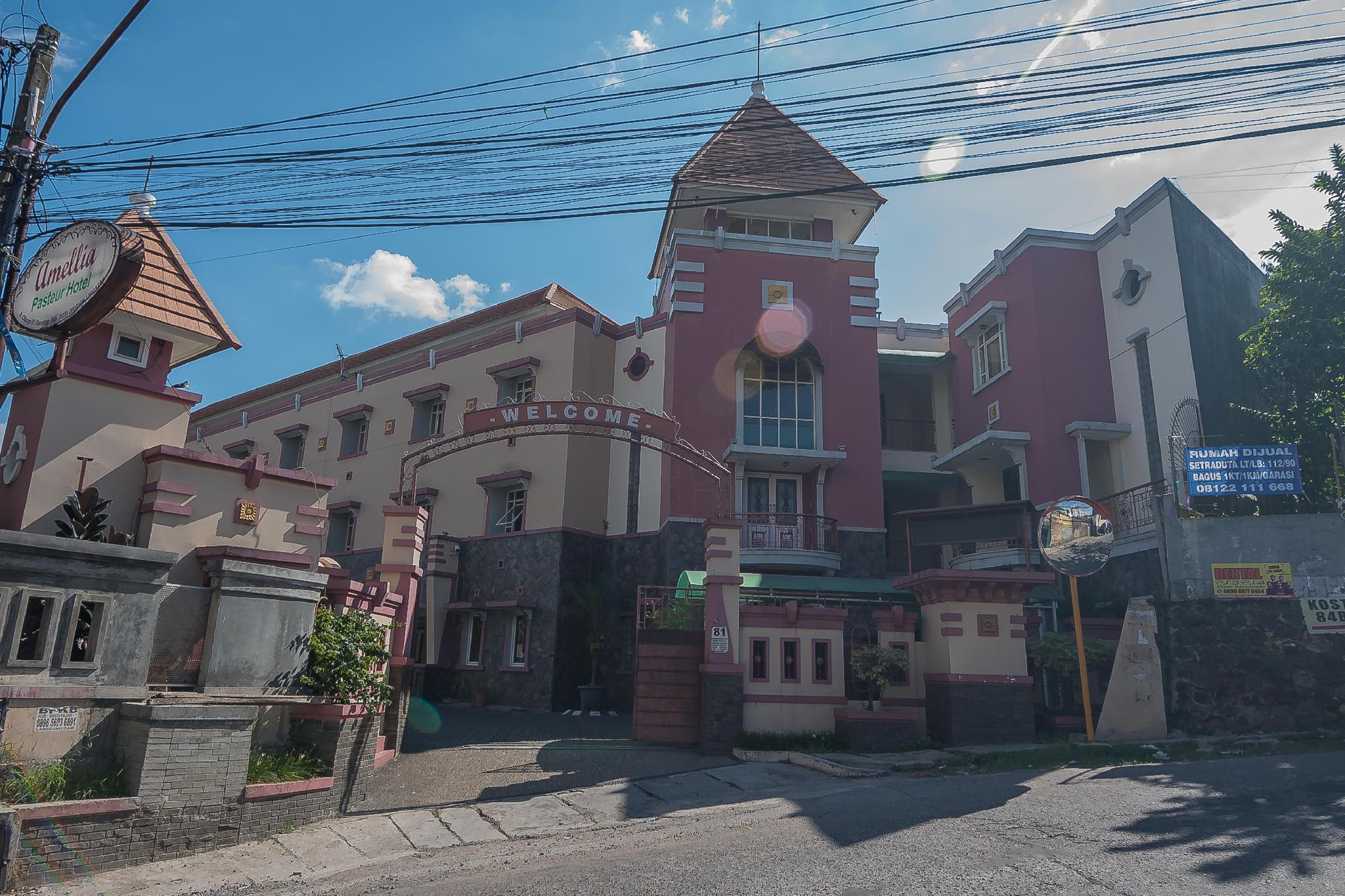Reddoorz Near Setrasari Mall 2 Bandung Eksteriør bilde