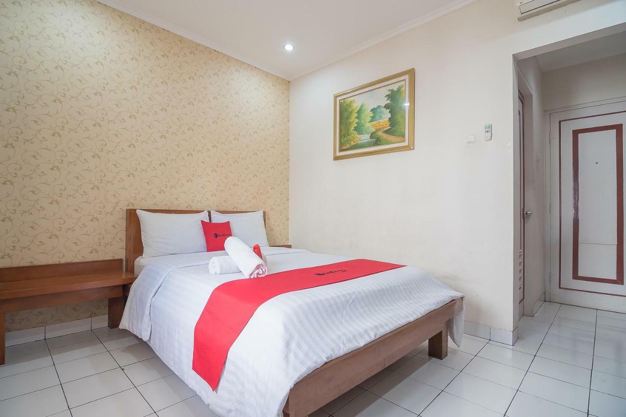 Reddoorz Near Setrasari Mall 2 Bandung Eksteriør bilde