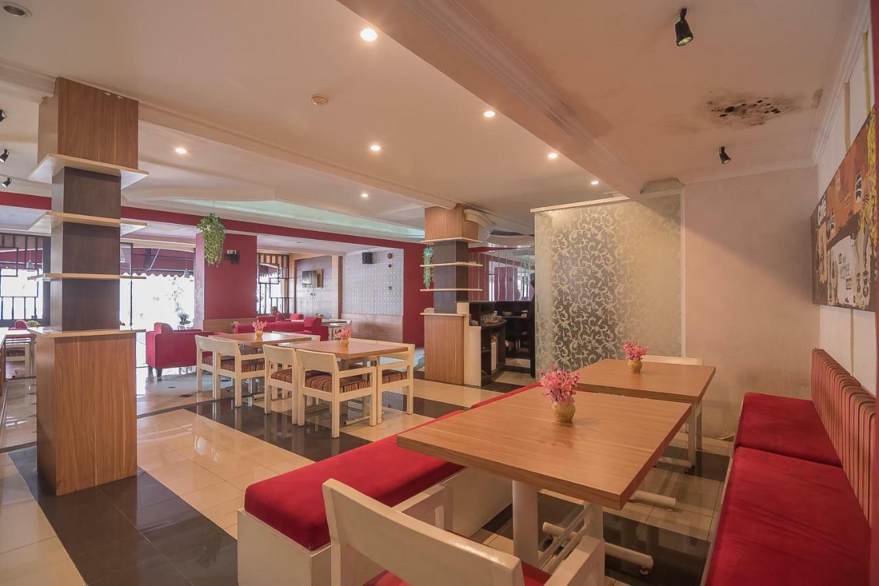 Reddoorz Near Setrasari Mall 2 Bandung Eksteriør bilde
