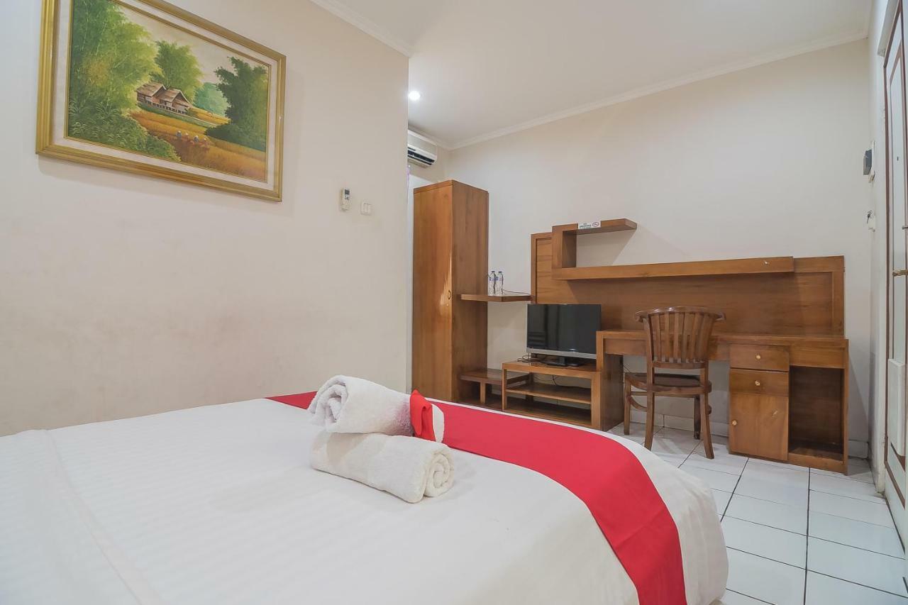 Reddoorz Near Setrasari Mall 2 Bandung Eksteriør bilde