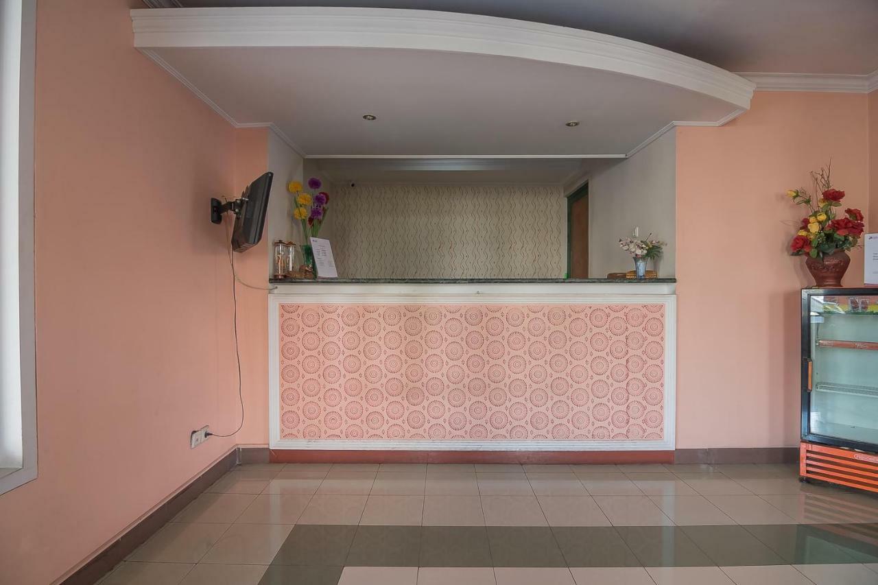 Reddoorz Near Setrasari Mall 2 Bandung Eksteriør bilde
