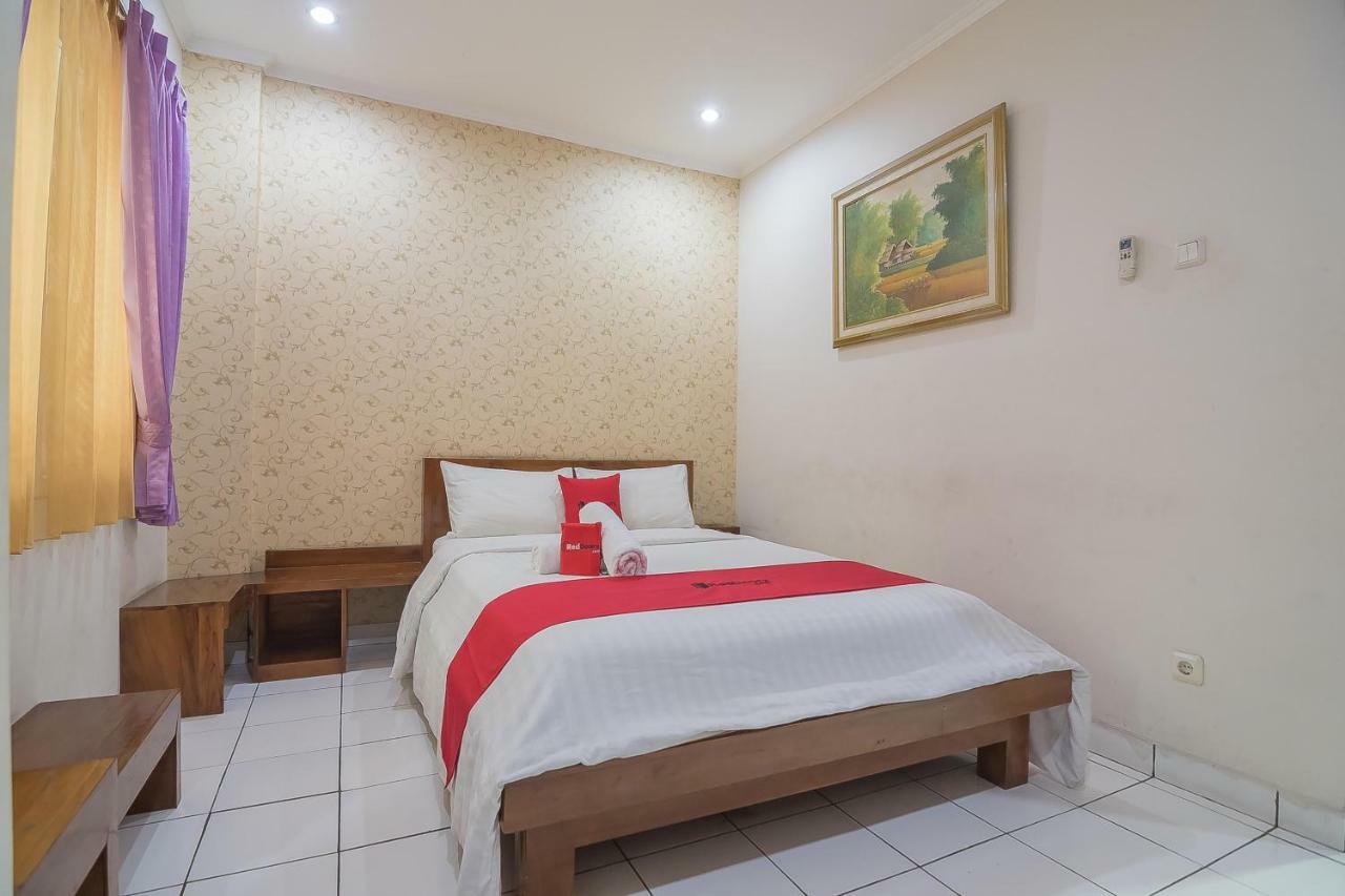 Reddoorz Near Setrasari Mall 2 Bandung Eksteriør bilde