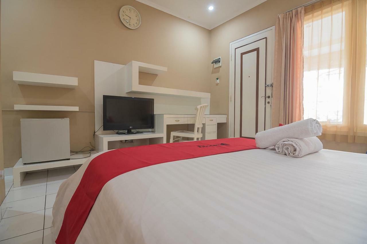 Reddoorz Near Setrasari Mall 2 Bandung Eksteriør bilde